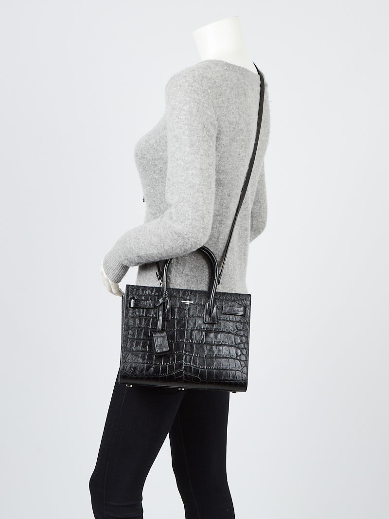 SaintLaurent_크로커다일 엠보스드 매트 가죽 소재의 클래식 삭 드 주르 베이비백 thumbnail