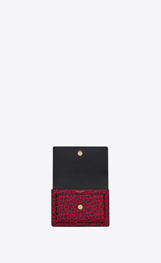 SaintLaurent_하트 형태 레오파드 프린트 가죽 소재의 선셋 스몰 백