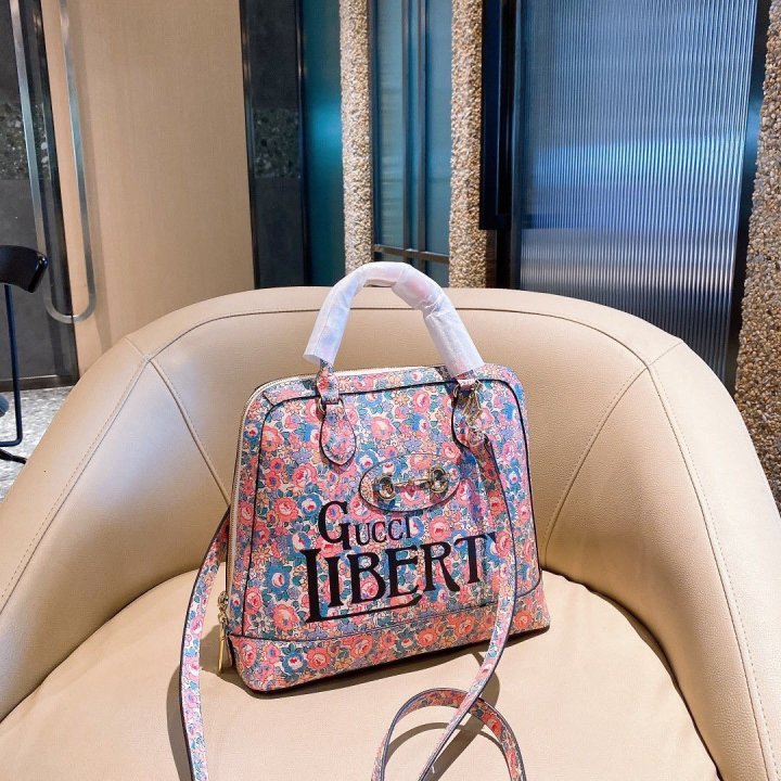 구찌_온라인 단독 구찌 1955 홀스빗 Liberty London 탑 핸들 백