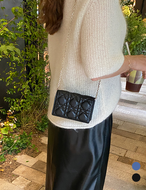 디올_LADY DIOR NANO 파우치 thumbnail