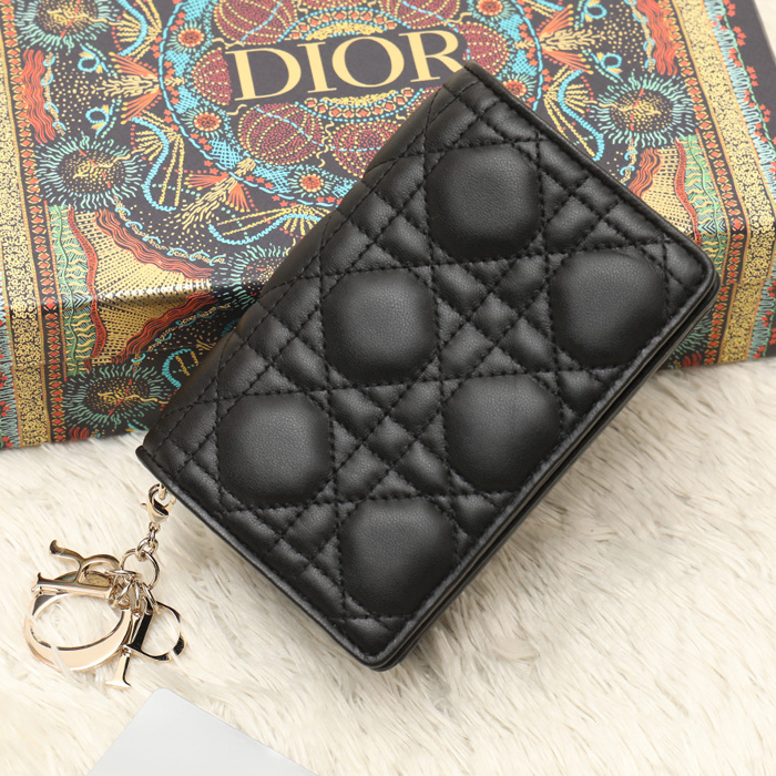 디올_LADY DIOR NANO 파우치 thumbnail