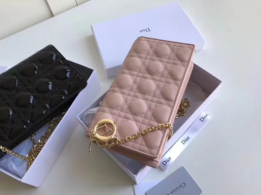 디올_LADY DIOR 파우치