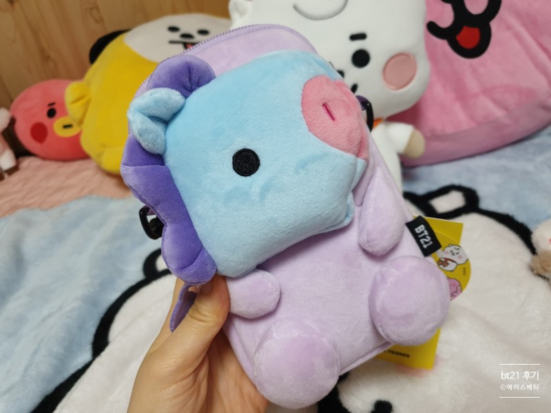 라인프렌즈_BT21 MANG BABY 인형 크로스백