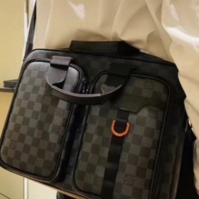루이비통_유틸리티 비즈니스 백