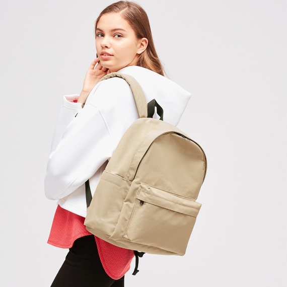 유니클로_백팩20SS Color 32 BEIGE
