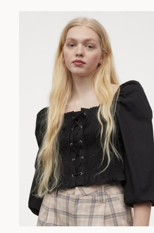 H&M_스모킹 디테일 블라우스