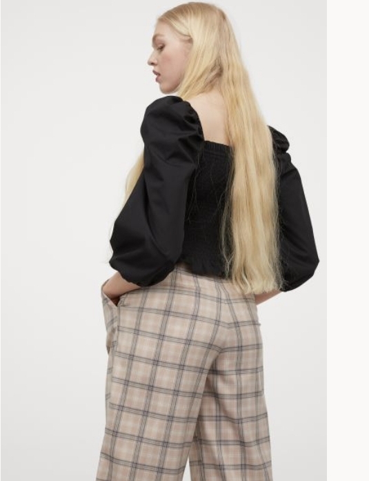 H&M_스모킹 디테일 블라우스