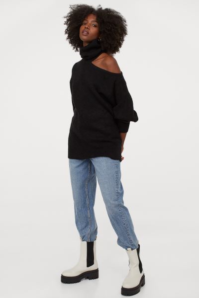 H&M_원숄더 터틀넥 스웨터 블랙