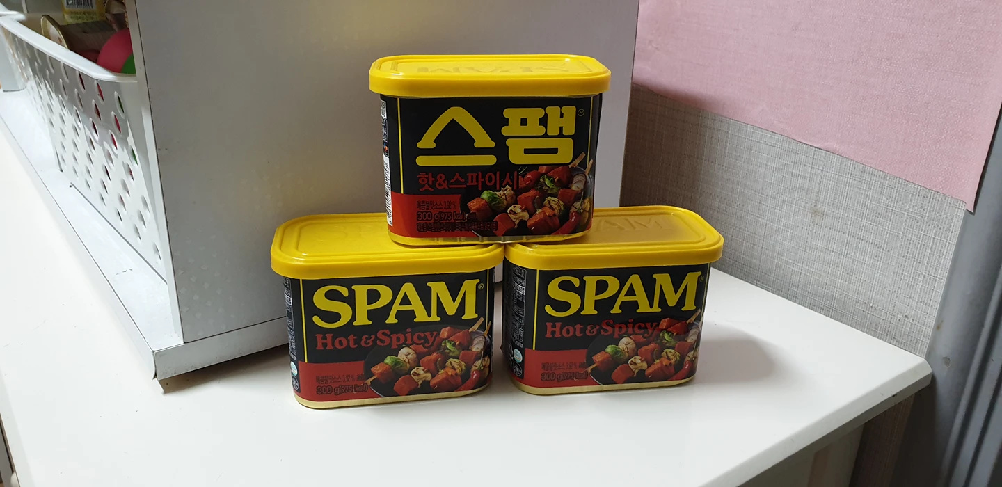 CJ_스팸 핫&스파이시 thumbnail