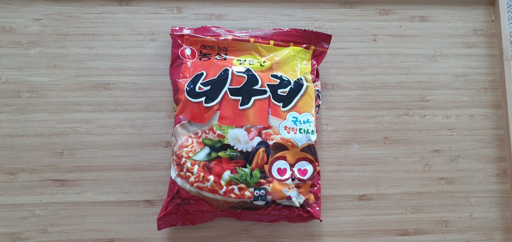농심_얼큰한 너구리 thumbnail