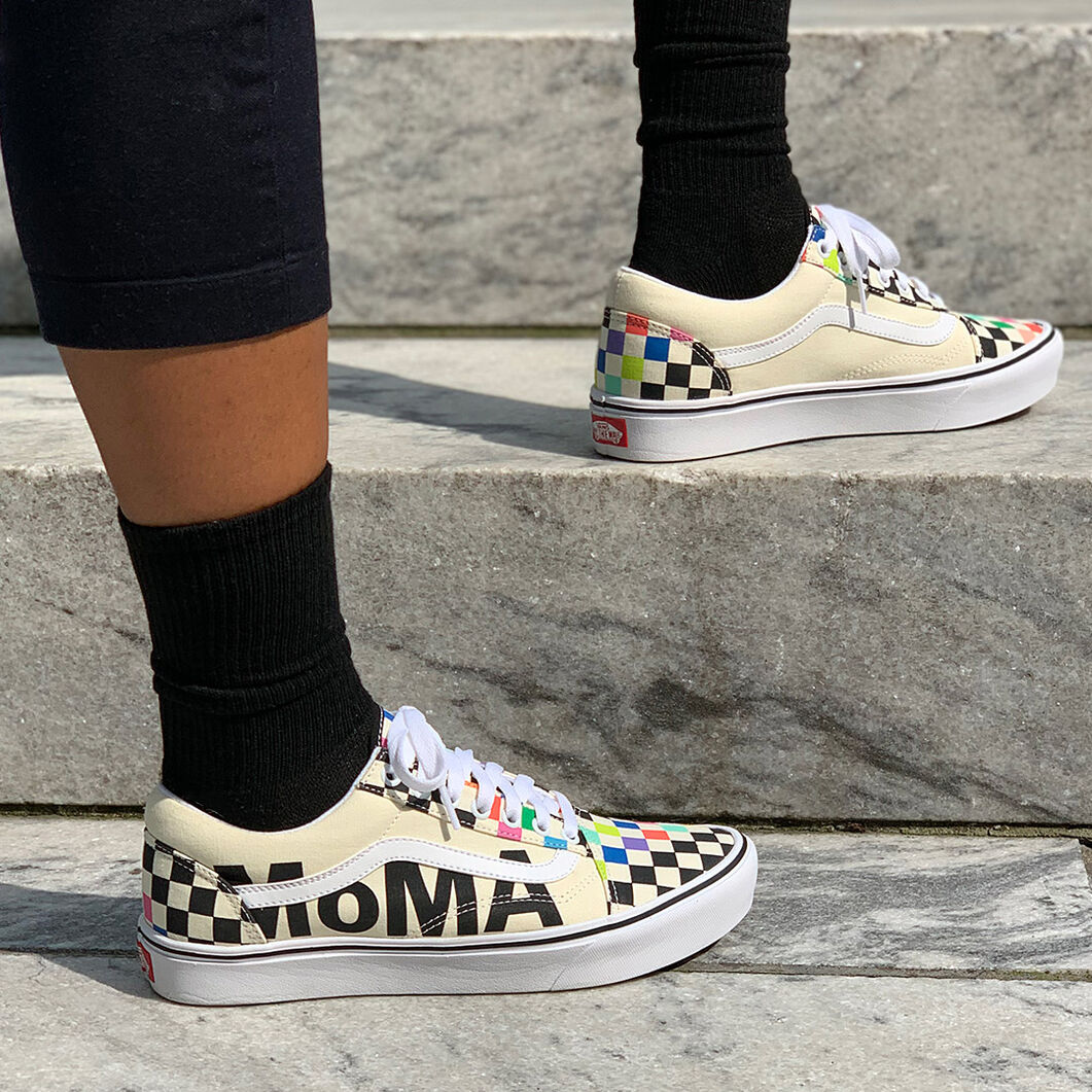 반스_Vans & MoMA 컴피쿠시 올드스쿨 ComfyCush Old Skool thumbnail
