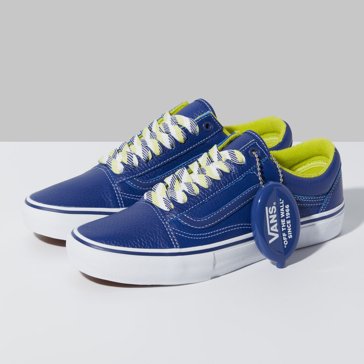 반스_Vans X Quartersnacks 램핑 프로 LTD