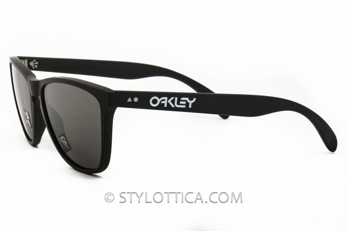 오클리_Frogskins thumbnail