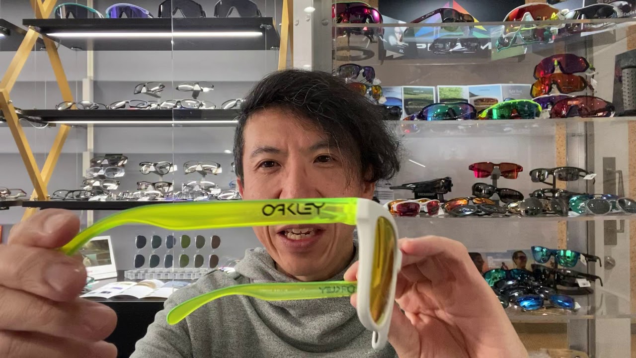 오클리_Frogskins Origins Collection thumbnail